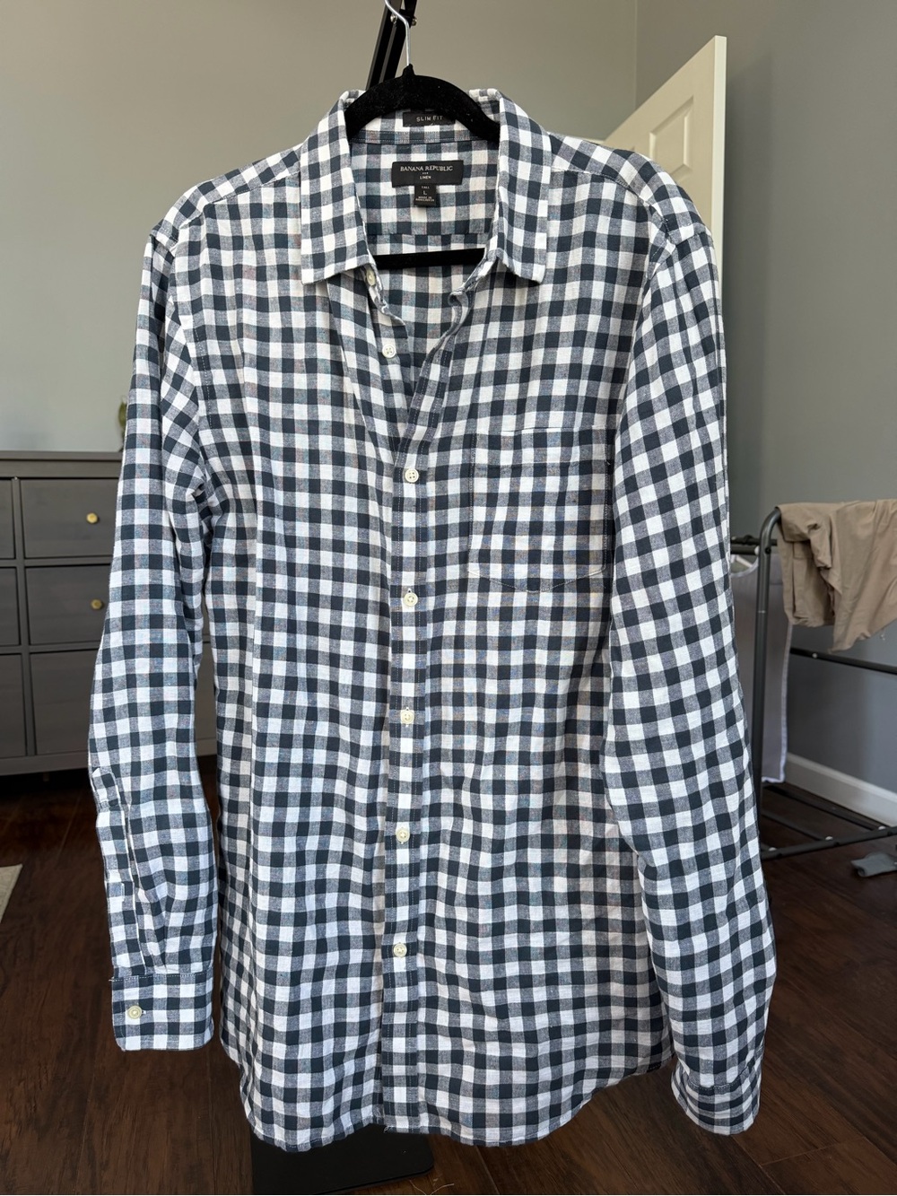 Banana Republic Men's Black and White Gingham Button-Down Shirt